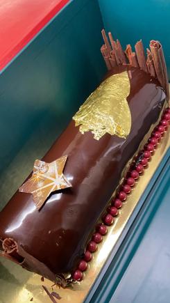 Black Forest log cake