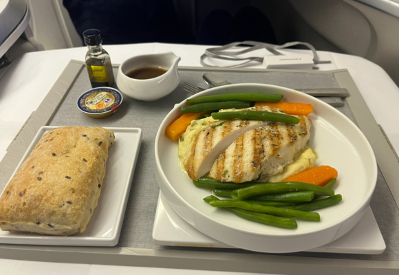 Pre-ordered the chicken as a main. The chicken was just about perfect for my liking. Vegetables and potato puree were also good. I was glad the sauce was served separately and not drenched to the meal. 