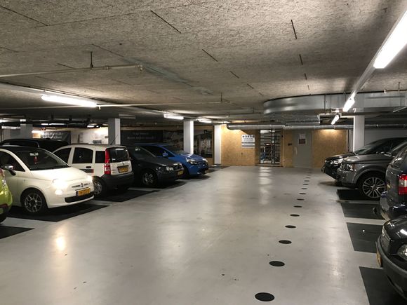 Level B-1, direct access to the hotel is still under construction