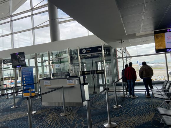 There is no lounge for domestic departure. No priority pass. 