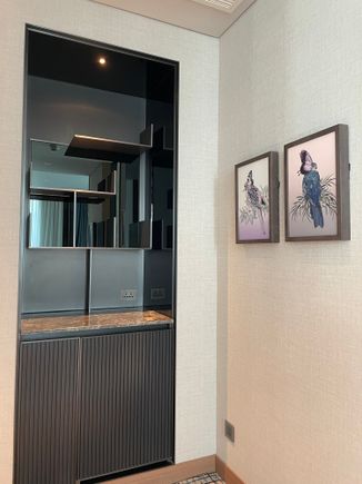 Second minibar