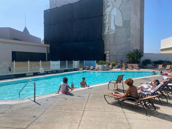 Loews Hollywood Hotel Pool