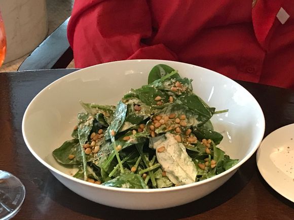 Spinach salad