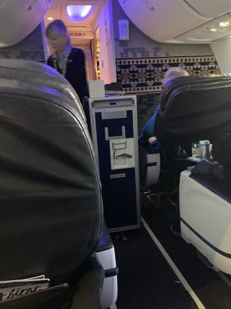 Dessert service (ice cream) served via the cart