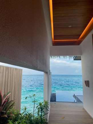 View from entry door to villa 511, entry to room off to right 