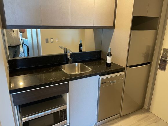 Mini kitchenette 