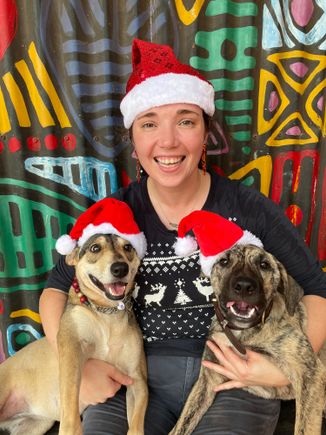 I’ll give you all the gift of our Christmas photo though 🤣 Dill and Carlos 