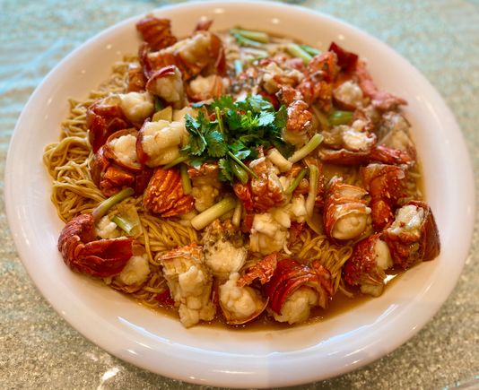 Lobster noodles