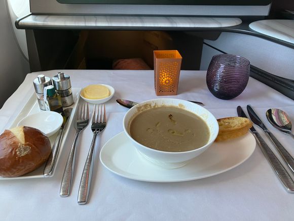 Porcini and chestnut cream soup 