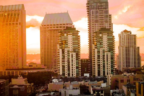 San Diego Hotel indigo gas lamp