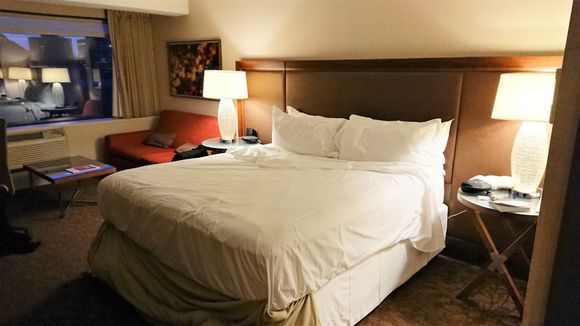 Deluxe room high floor. ( not renovated)