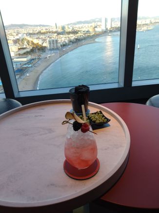 Noxe Japanese lounge. 