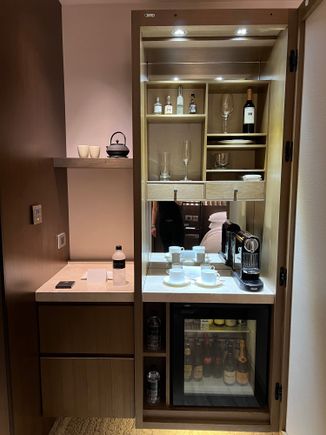 Room Mini bar