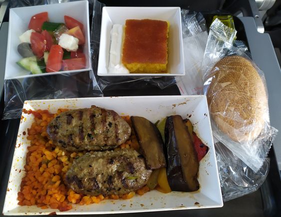 I pre-ordered the kofte menu and it was really good 