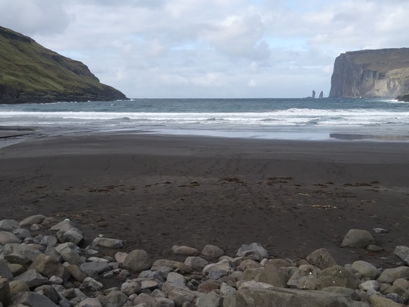 Tjornuvik beach