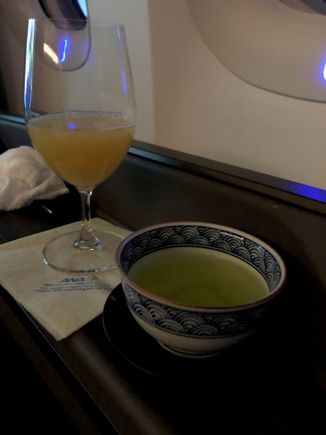 I had the special Fuji apple juice and a glass of Miyazaki Sencha to start before the breakfast service.