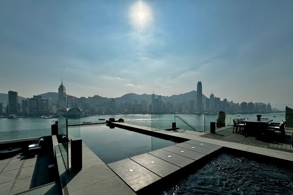 Infinity Pool Terrace
