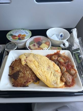 Breakfast KSML LHR-LCA Great crew
