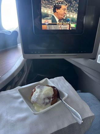 Apple cake with ice cream. Also had a cookie and espresso prior to arrival. 
