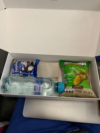 Contents of picnic box