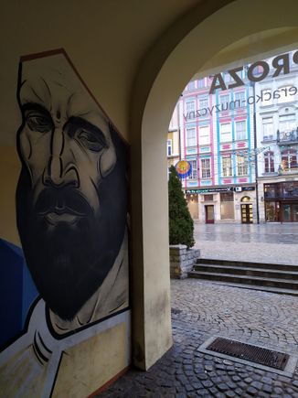 Other nearby street scene 