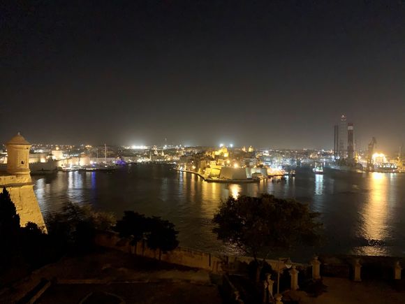 The Cottonera by night