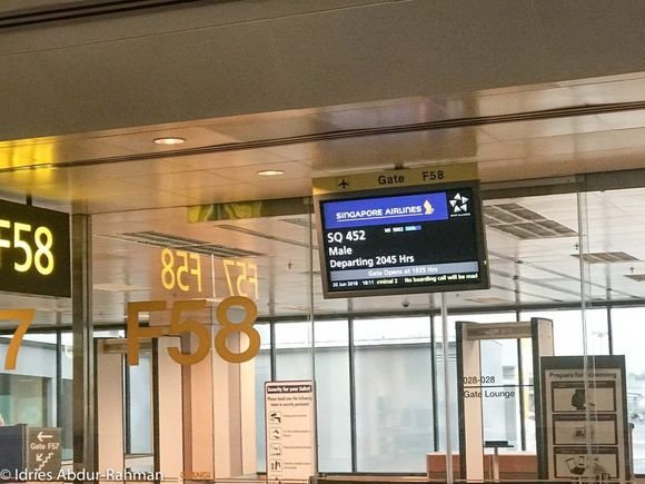 Singapore Airlines flight SQ452 to Male was scheduled to depart gate F58 at 8:40 PM. Business Class and Star Gold boarding started at 8:10 PM and we were soon…
