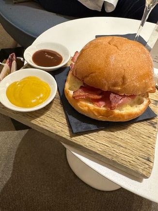 Bacon roll with brown sauce:tu: and mustard:td: