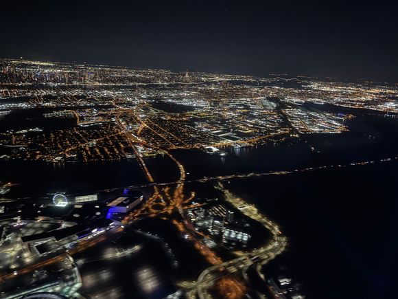 NYC skyline on approach to EWR