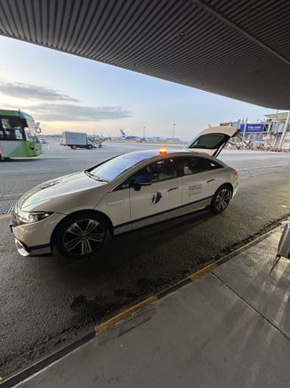 Private transfer car