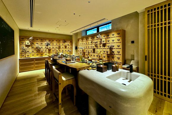 Alchemy Bar