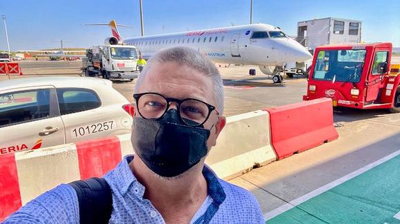 Finally ready to board my flight to Oporto!