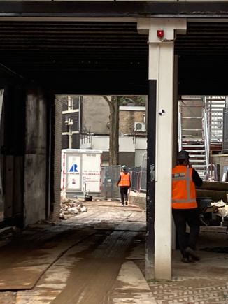 Unfortunately hardhat-zone only so i could not see how construction affects the Ren's interior court facing rooms 