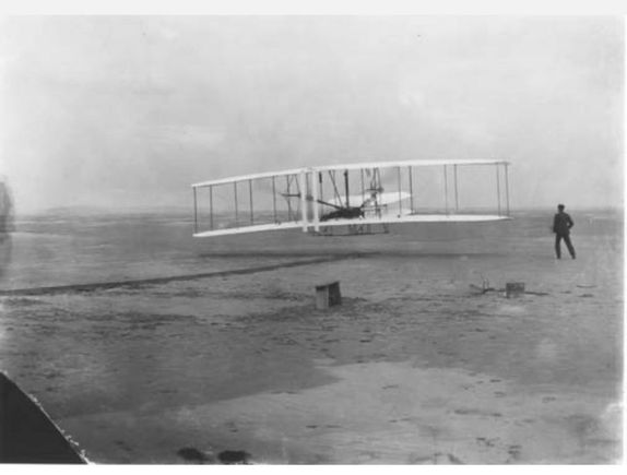 https://www.wright-brothers.org/History_Wing/Wright_Story/Inventing_the_Airplane/December_17_1903/December_17_1903.htm