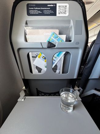 Complimentary water 