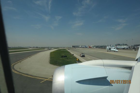 Flying  Toronto to HND