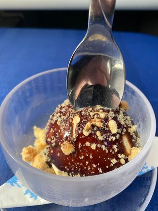 Dessert was the now-ubiquitous salted caramel "sundae."  Note that I am pressing pretty hard on the spoon, and this is as deep as it will go.