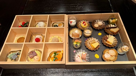 Dessert buffet