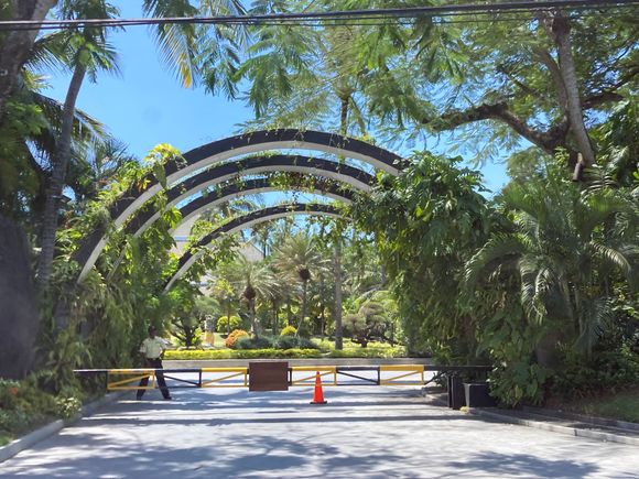 Through the archway nonstop to paradise