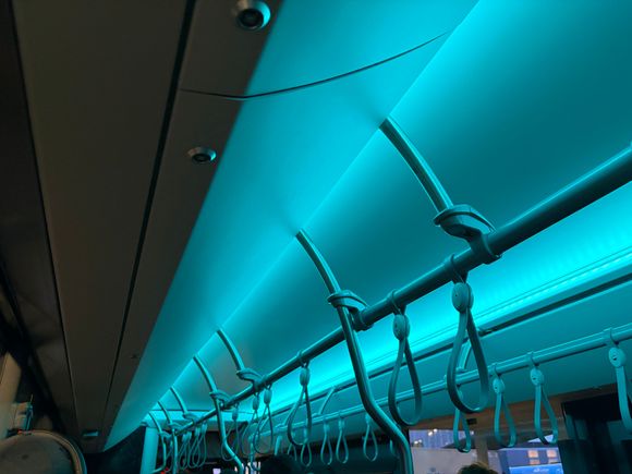 Mood lighting, not even Amsterdam red (perhaps for the best)
