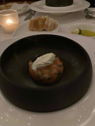 Salmon tartare