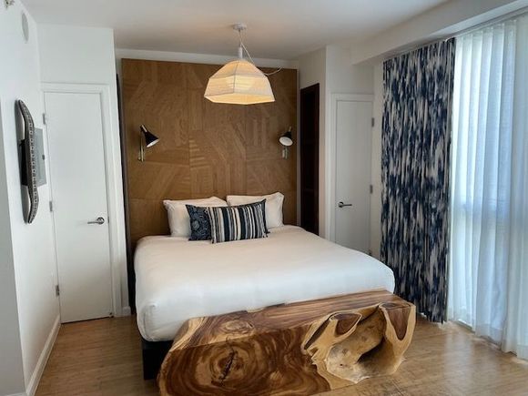 Studio Suite Bed