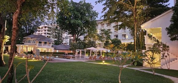View towards the hotel and pool