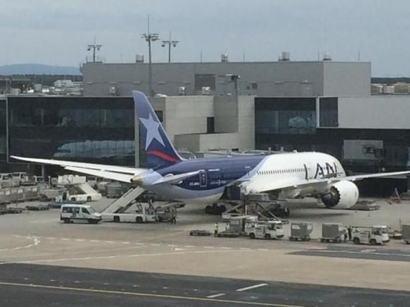 LAN 787