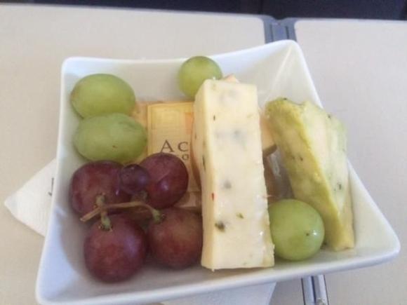 US_AUS-PHX_F Snack