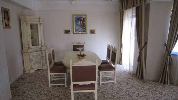 Presidential Suite - Dining Room