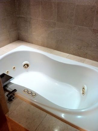Jacuzzi-type bathtub