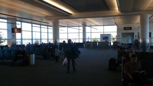 Sun Country Gate 22 BOS