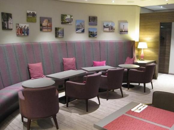 Sheraton Dusseldorf Airport Club Lounge