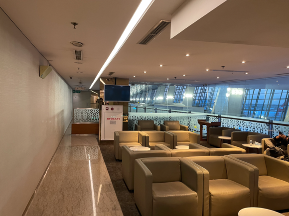 Garuda Lounge seating